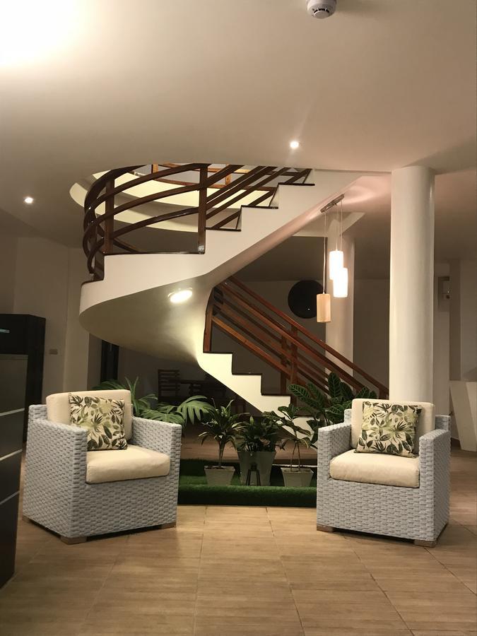 Hotel La Isla 阿约拉港 外观 照片